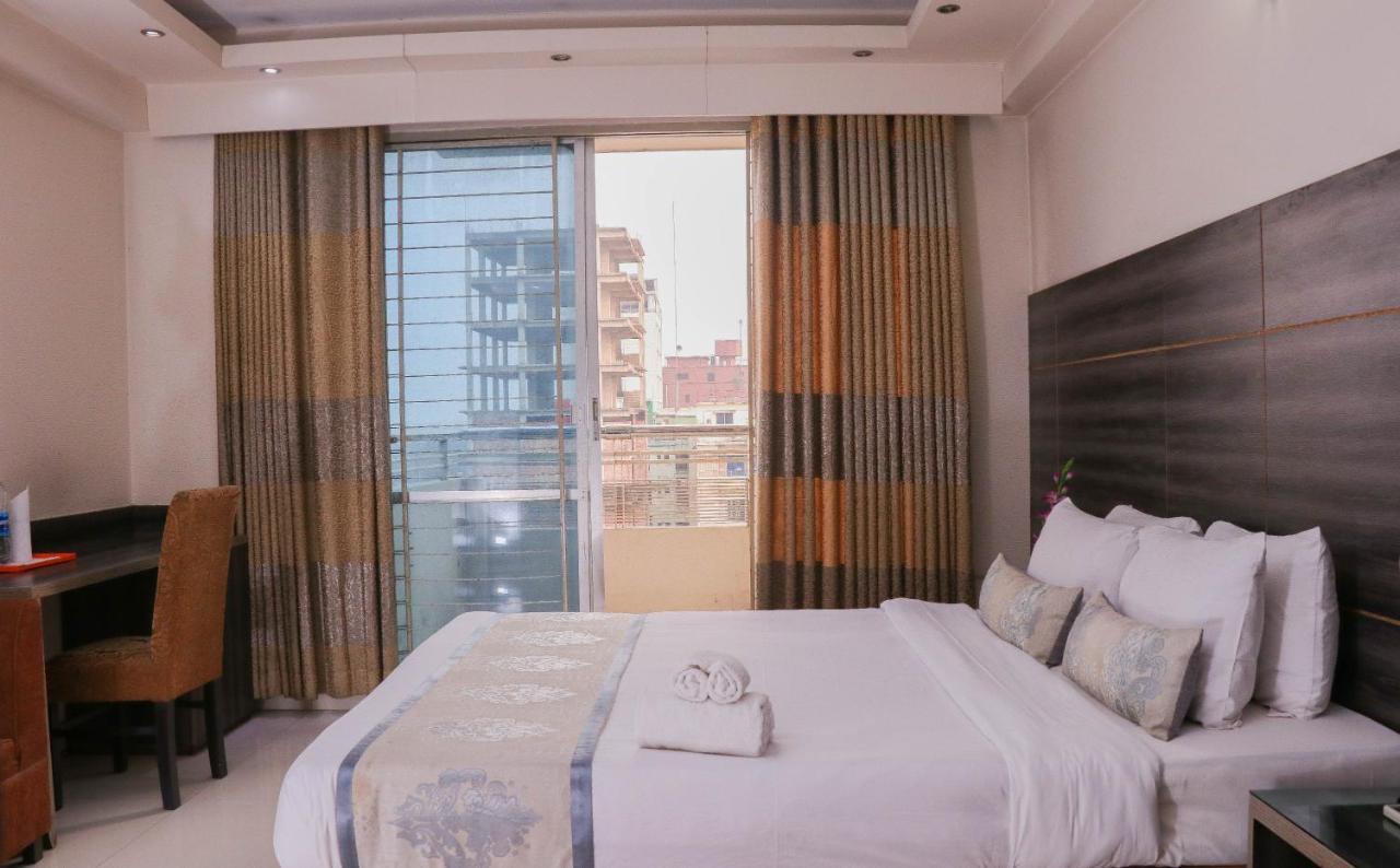 Hotel Afford Inn Дакка Экстерьер фото