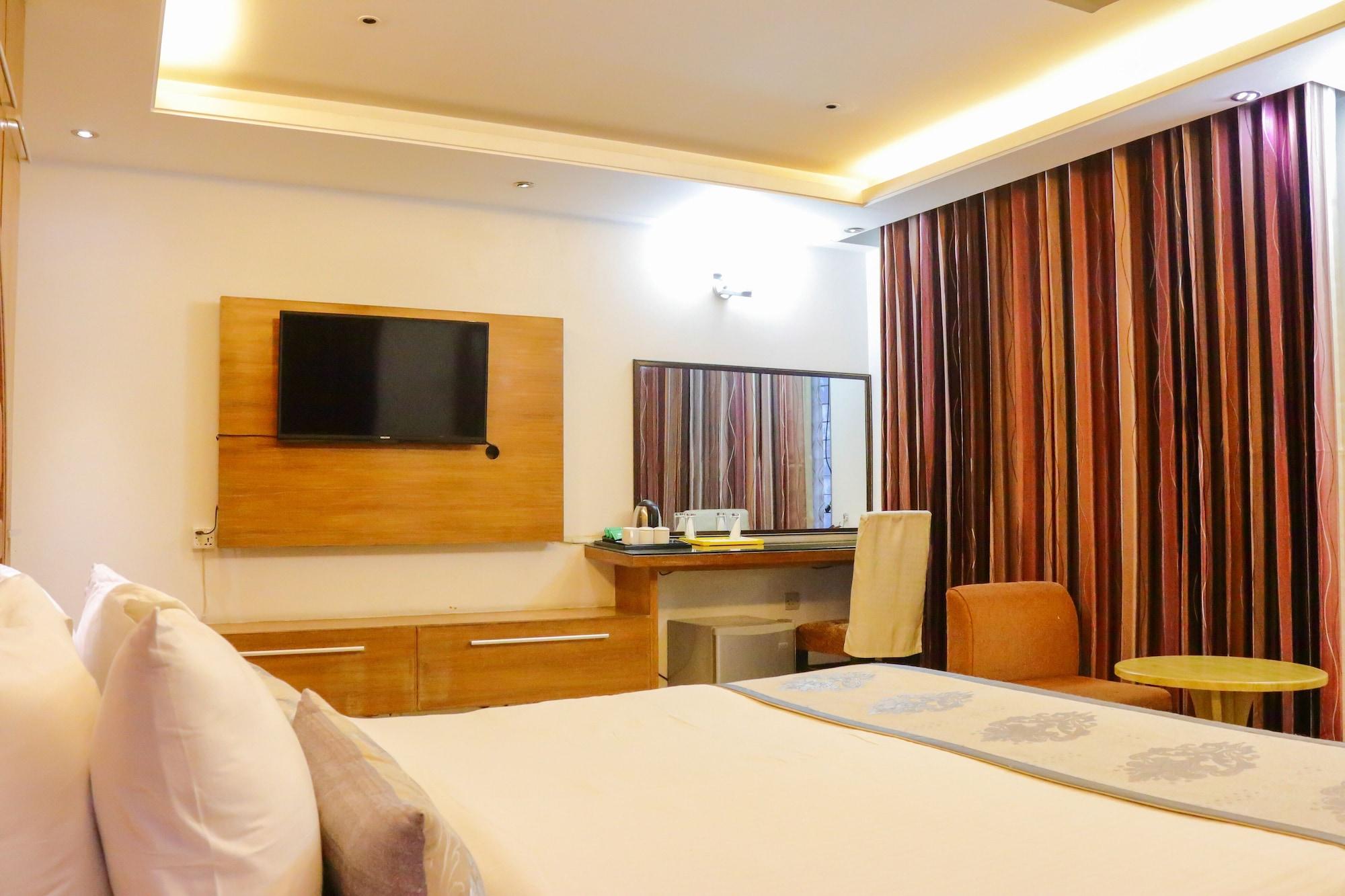 Hotel Afford Inn Дакка Экстерьер фото